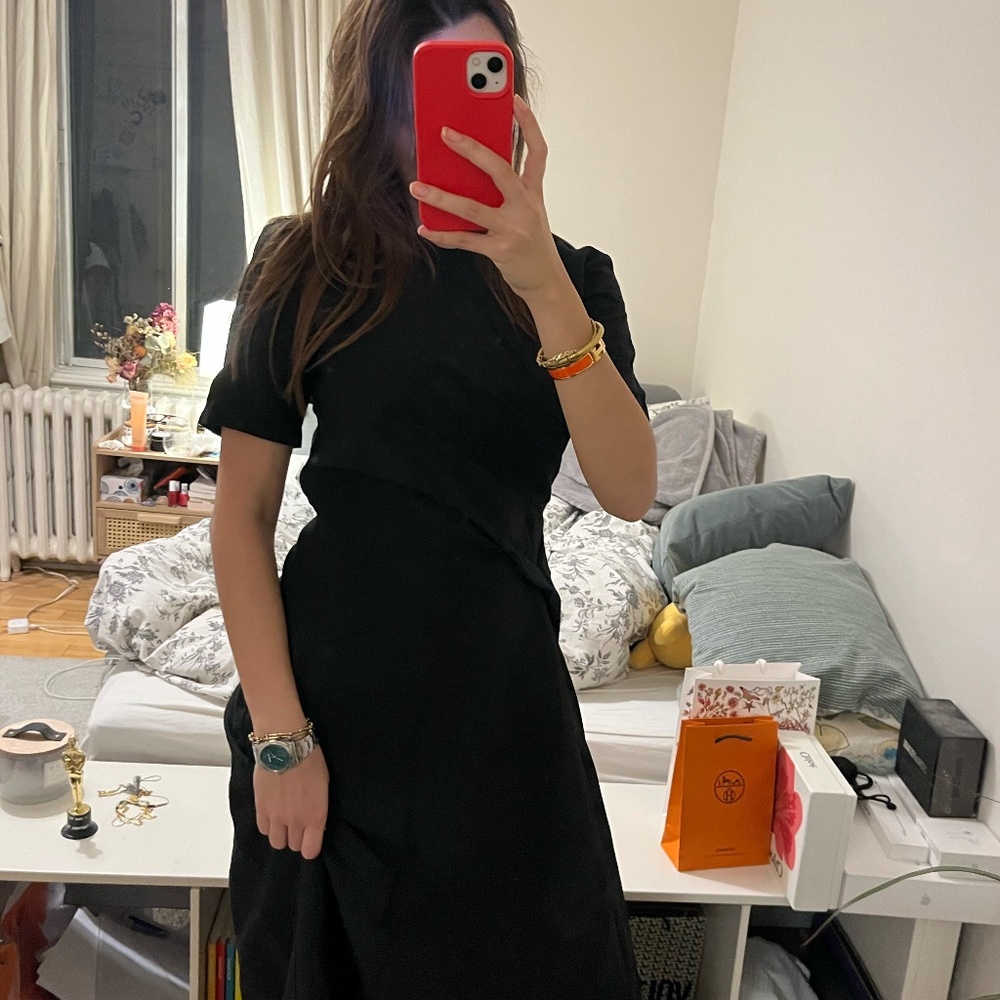 Long black dress
